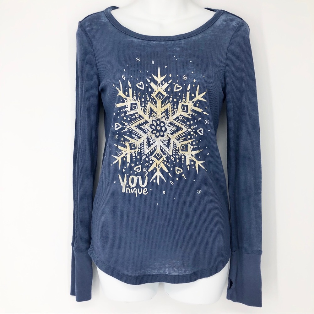 Mudd Girls 14 Thermal Thumb Hole Snowflake Top